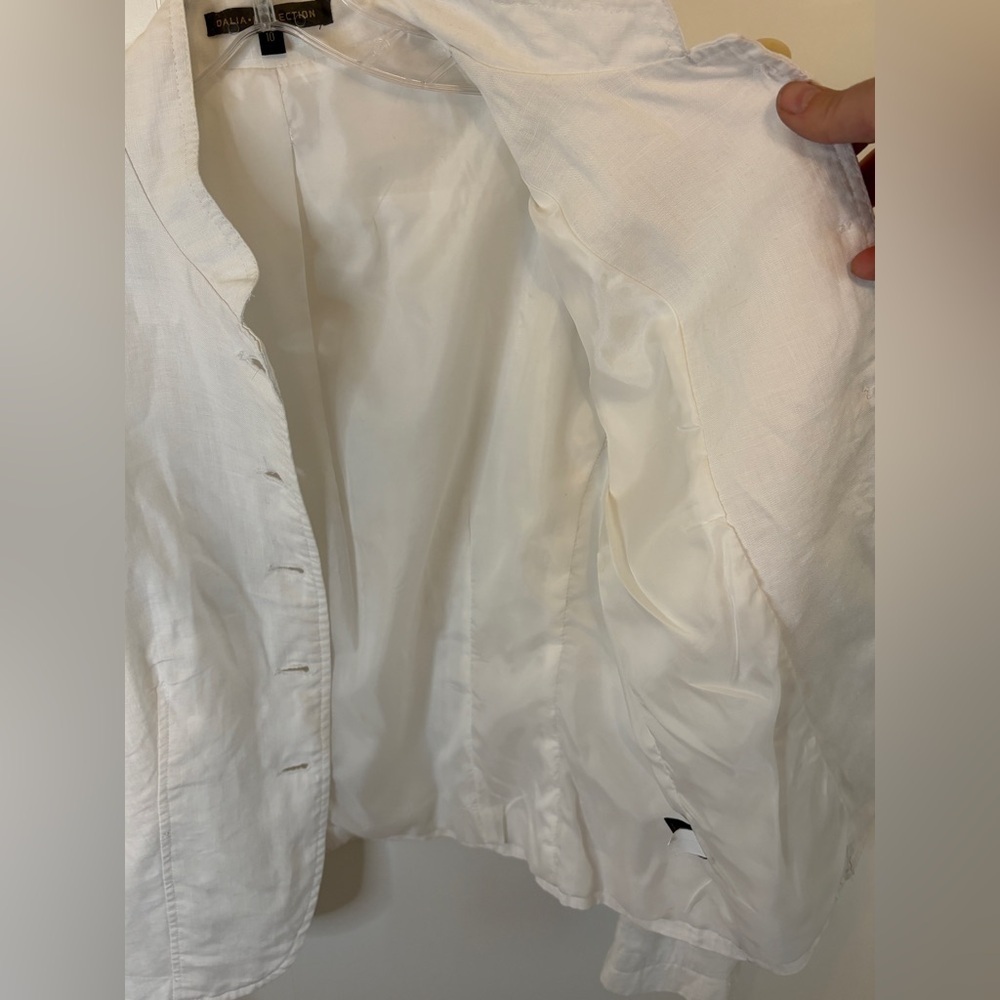 Linen Embroidered White Button-Up Jacket - Picture 4 of 8